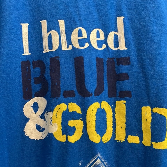 BSA Boy Cub Scouts I BLEED BLUE GOLD Youth Large L Tee T Shirt Class B LIKE NEW - Picture 3 of 5